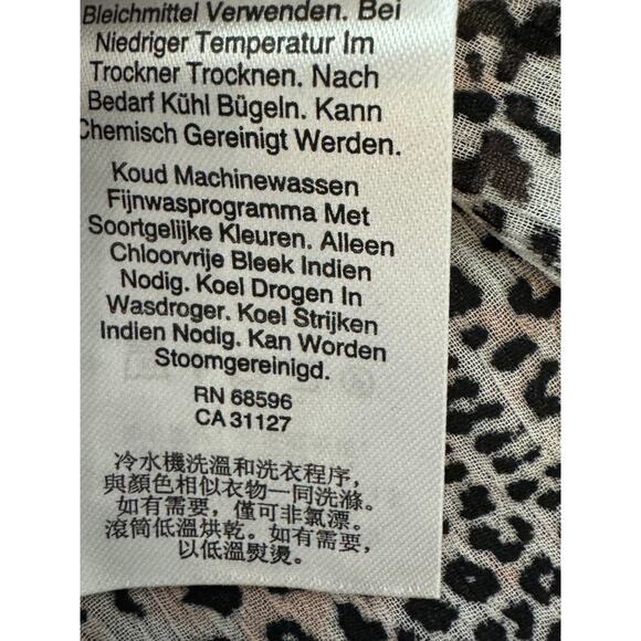 New ~ DKNY ~Women's Animal Print Flattering Tie Waist Blouse Size XS - Picture 7 of 9